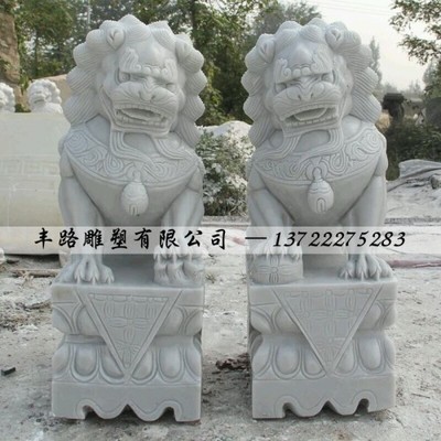 曲阳汉白玉精雕石狮子一对